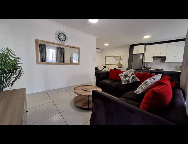 3 BEDROOM APARTMENT TO LET IN BALLITO CENTRAL